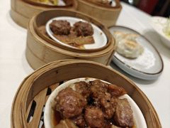 -万龙洲海鲜(大兴绿地缤纷城店)