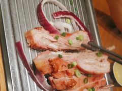 -娜仁图雅蒙古美食村(33小镇店)