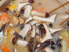 -土连锅·现熬养生汤锅(梁家巷店)