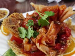 雀巢筑顶-莲华素食府