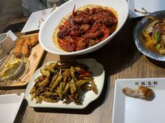 -叶派龙虾•招牌香辣蟹·海鲜(中海国际店)