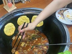 -曹丞相·地锅鸡·地锅鱼(武林店)