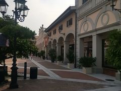 -佛罗伦萨小镇广佛名品奥特莱斯(疏港路店)