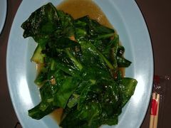 -东海岸人工湖美食村