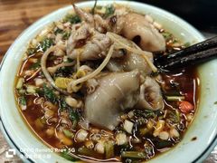 -金海椒罐罐鲢鱼(东方桂苑店)