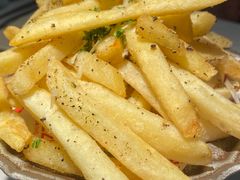 -春树下·树屋花房西餐厅(罍街AS1980店)