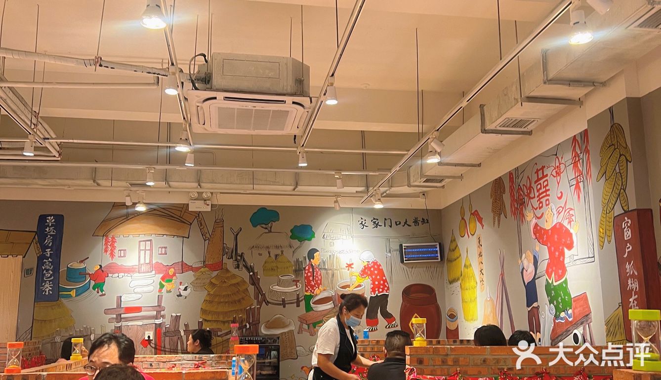 热气腾腾的东北“铁锅炖”