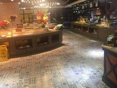 自助取餐区-吉布鲁牛排海鲜自助(龙湖北城天街购物广场店)