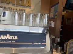 -LAVAZZA拉瓦萨咖啡(上海金融街店)