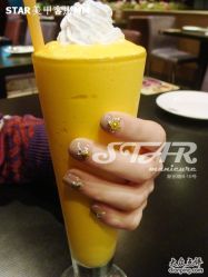 复古小经典-STAR美甲店