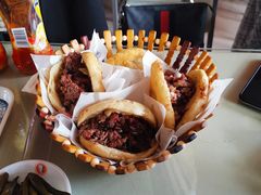 -闫家驴肉老店(华电一校店)