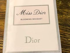 -DIOR迪奥(德基广场女装店)
