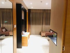 -上海怡沁园度假酒店