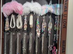 -王府井百货熙地港店