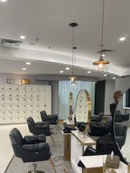 点击看大图 -八佰伴8008星级形象店