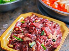 -黄利砖万峰林布依特色酸笋牛肉馆