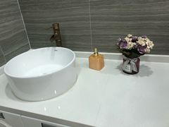 -茂菊口腔连锁(浦东南路店)