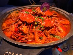-徐记小怪兽肉蟹煲(中央大街店)