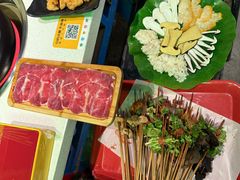-钢管厂五区小郡肝串串香火锅(梅川路店)