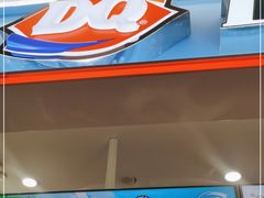 -DQ·蛋糕·冰淇淋(新玛特分店)