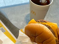 -麦当劳(滨河路DT店)