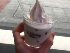 冰淇淋-Pelicana百利家炸鸡(江南西名店城店)