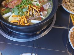 -赵氏烩泽腊排骨火锅店(近华浦路店)