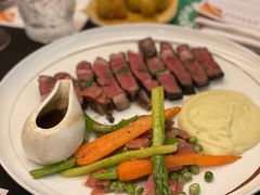 -普朗姆生蚝牛排馆 The Plump Oyster(成都摩方购物中心店)