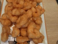 炸虾仁-小船渔村•大连菜•大连焖鱼(黄河路店)