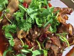 -谢老五跷脚牛肉·非遗传承店