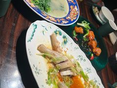-粤·向群饭店(麓景路店)