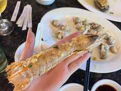 -岛中岛·海鲜大排档·万宁老字号(东澳店)
