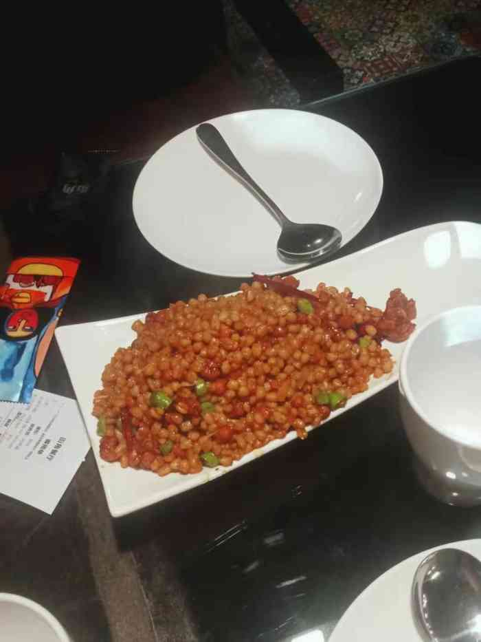 街角餐厅(燕云台店)-"来邢台玩,朋友特地带我来的,幸亏定坐早,.
