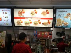 -麦当劳(宜昌东山大道店)