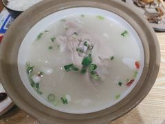 -叁煨蹄花·下饭盐帮菜(人民广场店)