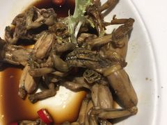 -渝半城经典川粤菜(重庆天地店)