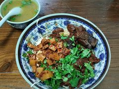 -旺泉餐饮店·清真牛肉面馆