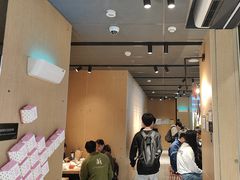 -麦当劳(中二横路店)