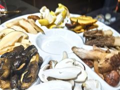 -野菌皇海景野生菌火锅(滨海大道店)