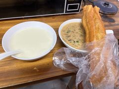 -云南大锅豆浆店