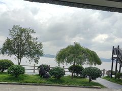 -鹰龙海畔度假酒店(咸祥店)