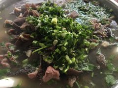 -小杨翘脚牛肉