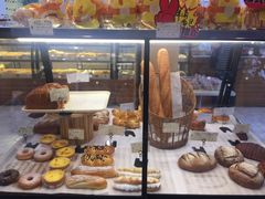 面包甜点陈列柜-光明牛奶棚(南泉店)