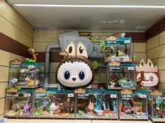 -泡泡玛特POPMART(上海环球港店)