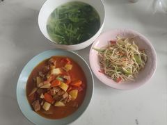 -乐禧母婴全自营月嫂(宝山店)