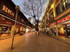 -蔼若春.传承三十年云南菜(金碧公园店)