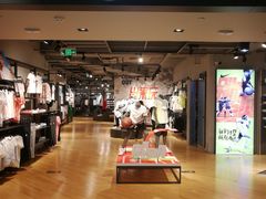 -NIKE品牌体验店(北京蓝色港湾店)