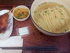 -百年老字号·观振兴蟹黄面·三虾面·苏式面(观前街富仁坊巷店)