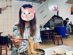-正宗杨记普洱酸醋米线(总店)
