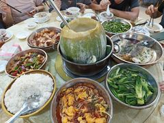 -红旗山庄(圭峰山店)